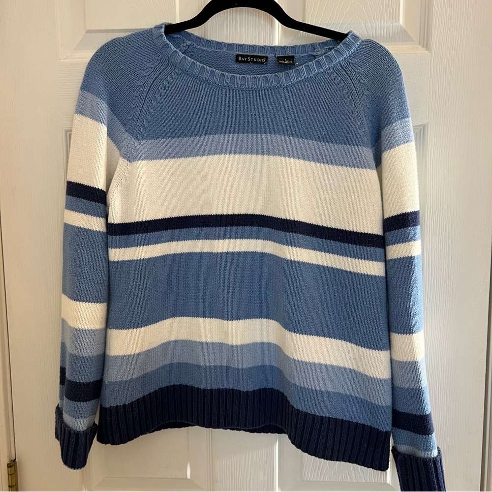 (3 for $20) Bay Studio Large Blue & White Horizontal Striped Sweater Crewneck